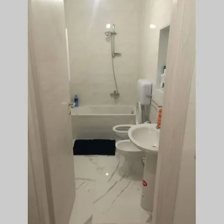 Kb Apartment Rho